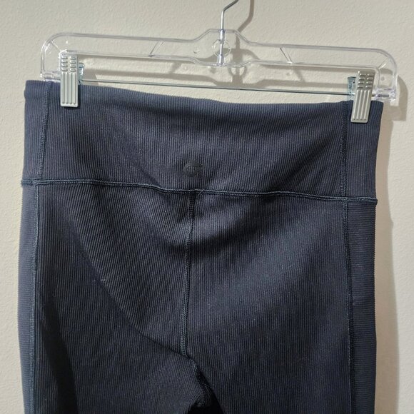 Gap Fit Ribbed Leggings - Picture 2 of 6